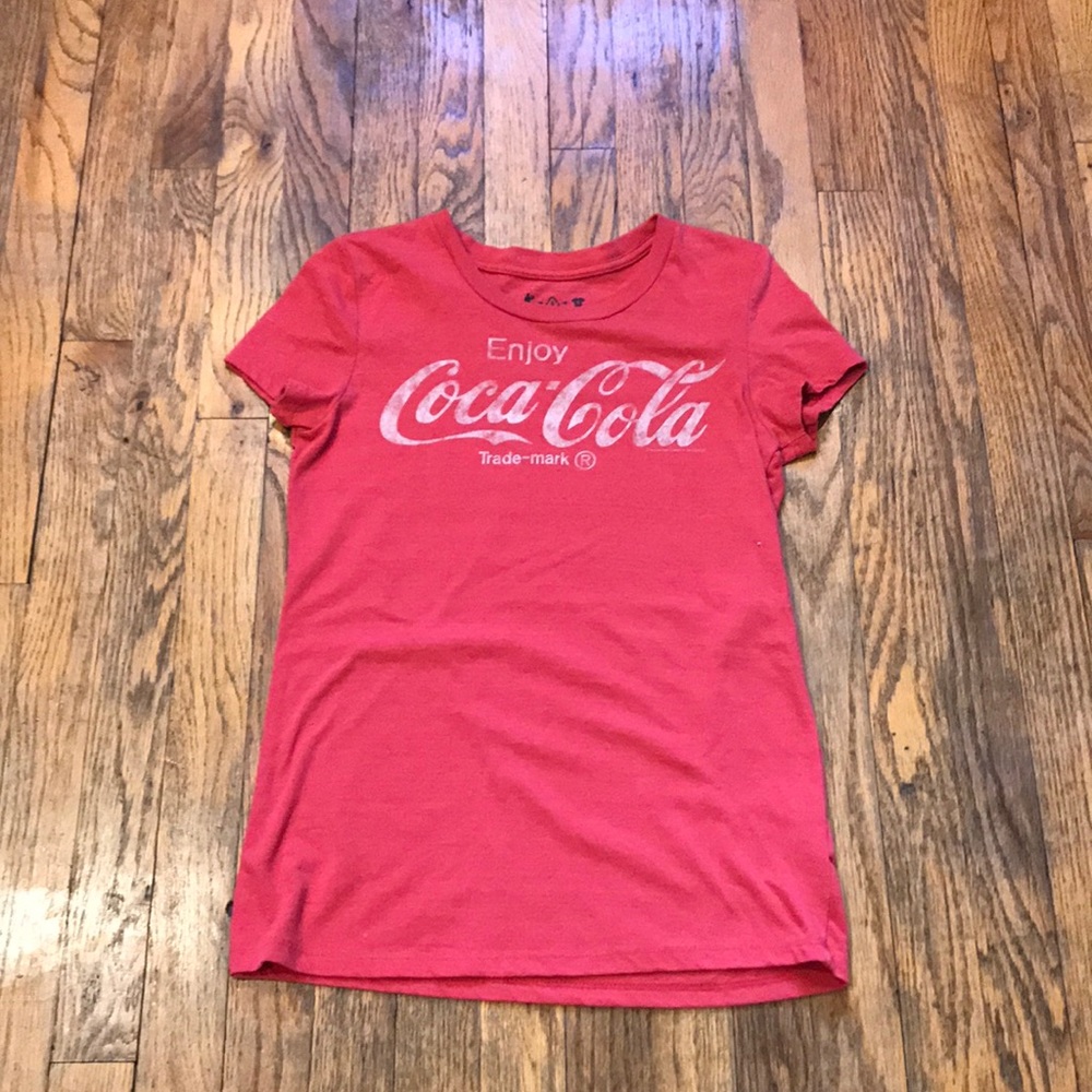 Coca Cola vintage t-shirt red faded. Size S